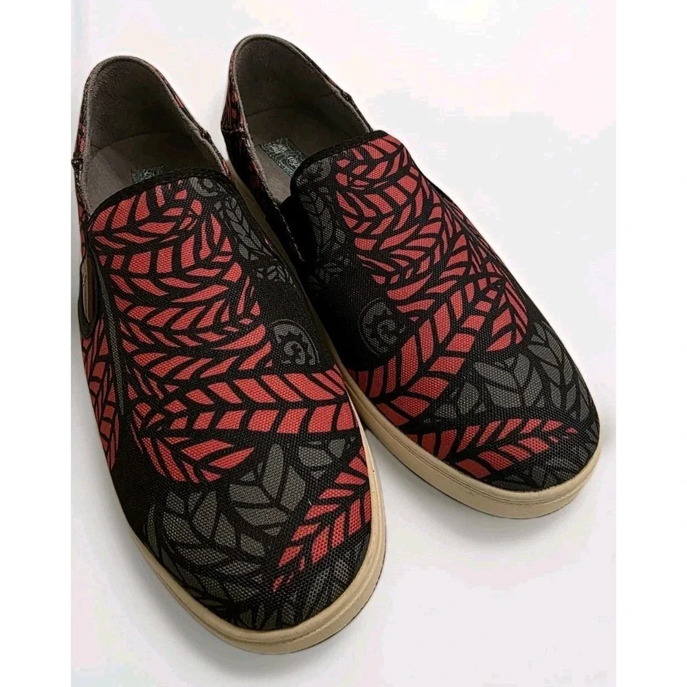 Olukai Kahu PowWow Slip On Shoes Mens 11.5 Red Black Leaf Canvas Loafers 10372